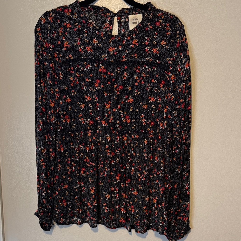 🔴 Knox Rose Black Blouse with Red Floral Pattern